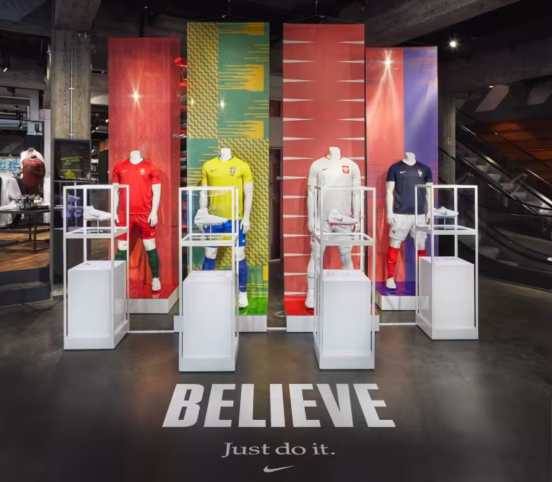 Nike: Fußball-WM 2006–2018 1